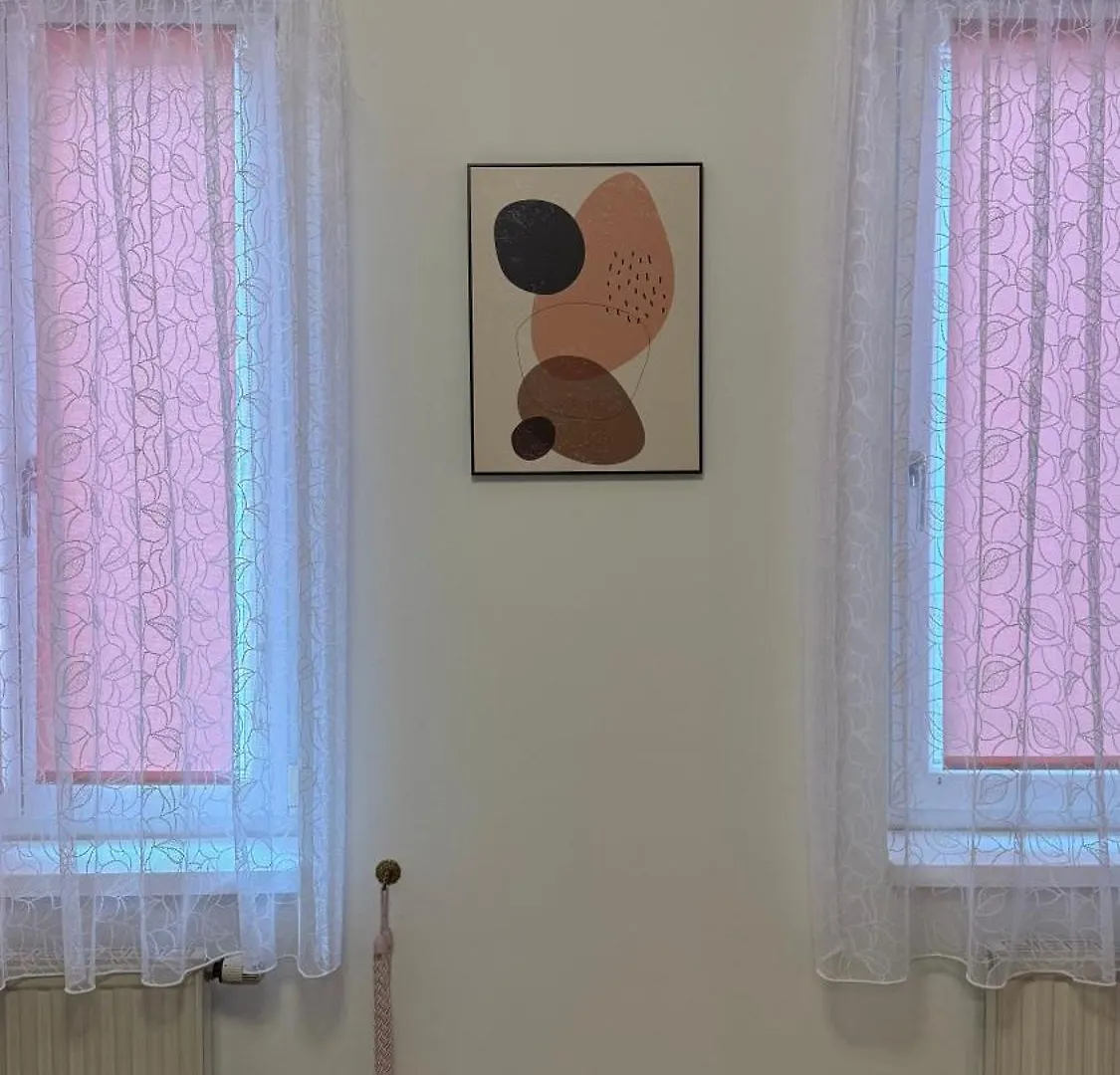 Iskra Lejlighed Wien