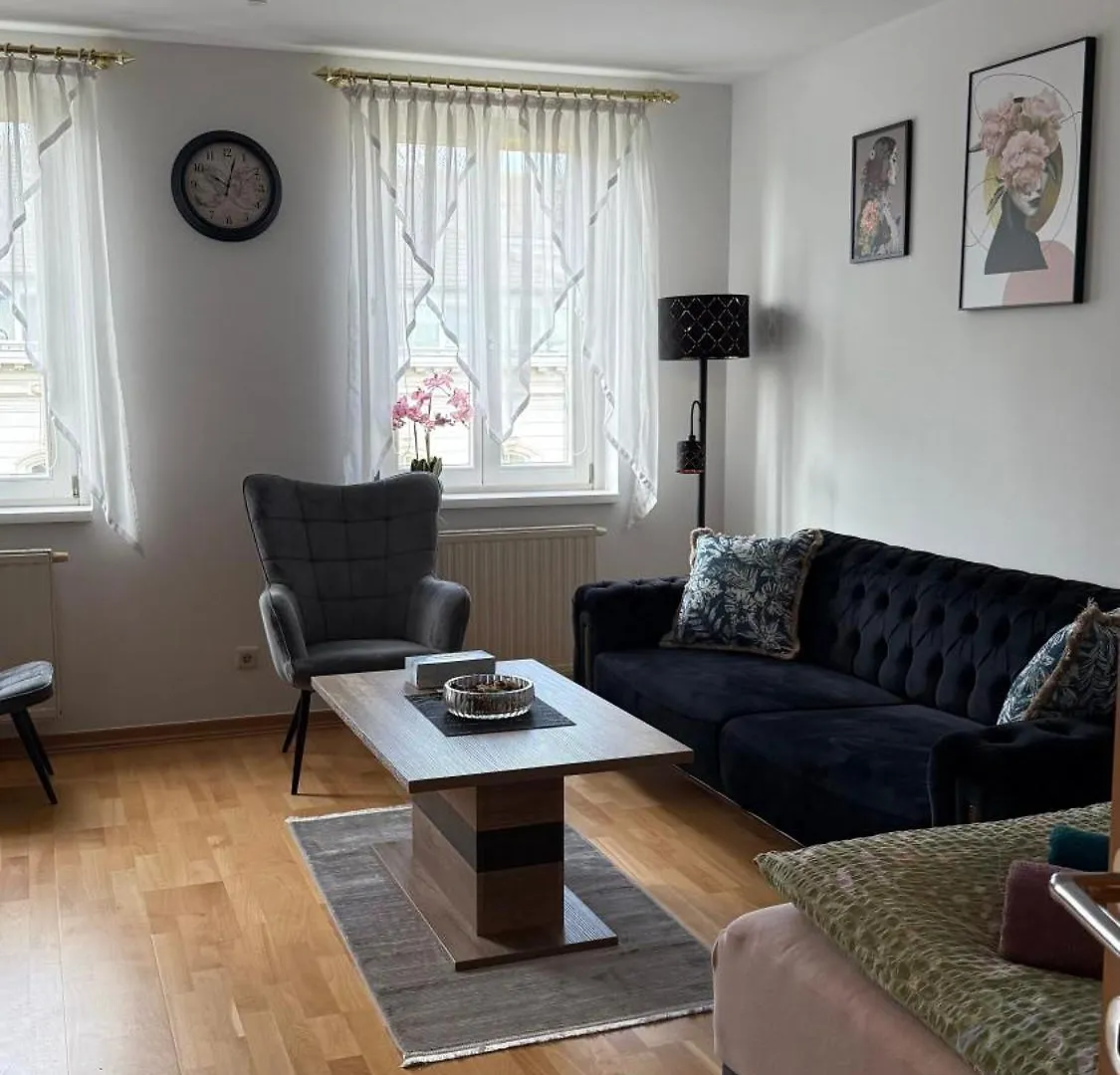 Iskra Lejlighed Wien